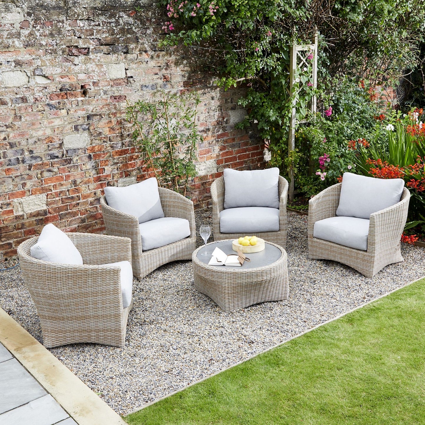 Seren Collection Outdoor Four Seater Set