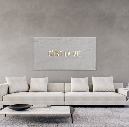 C'EST LA VIE - GOLD 3D TEXT ON ALABASTER