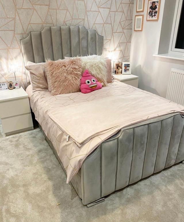 Daxie Bed